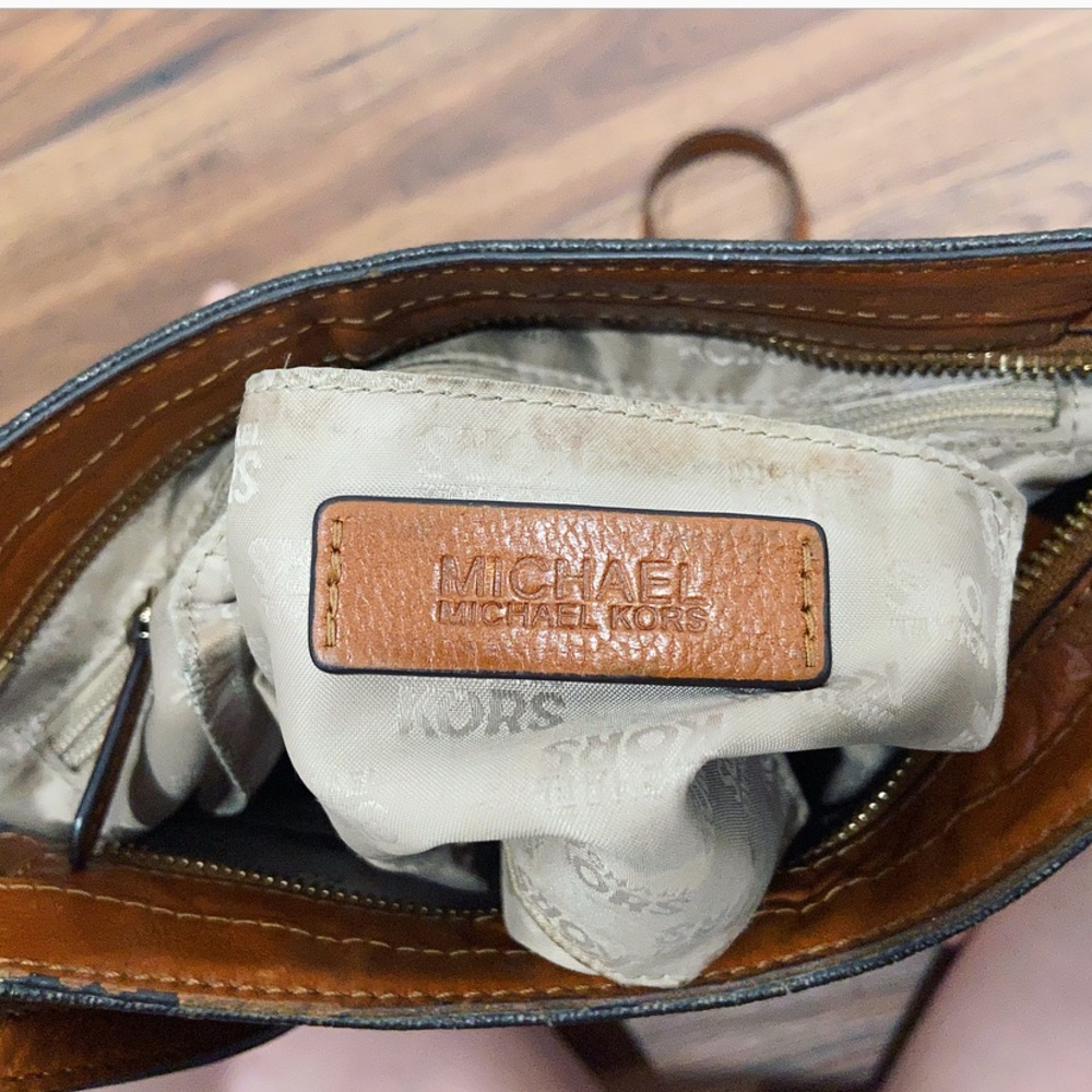 Michael Kors Brown Monogram Handbag - Picture 8 of 8